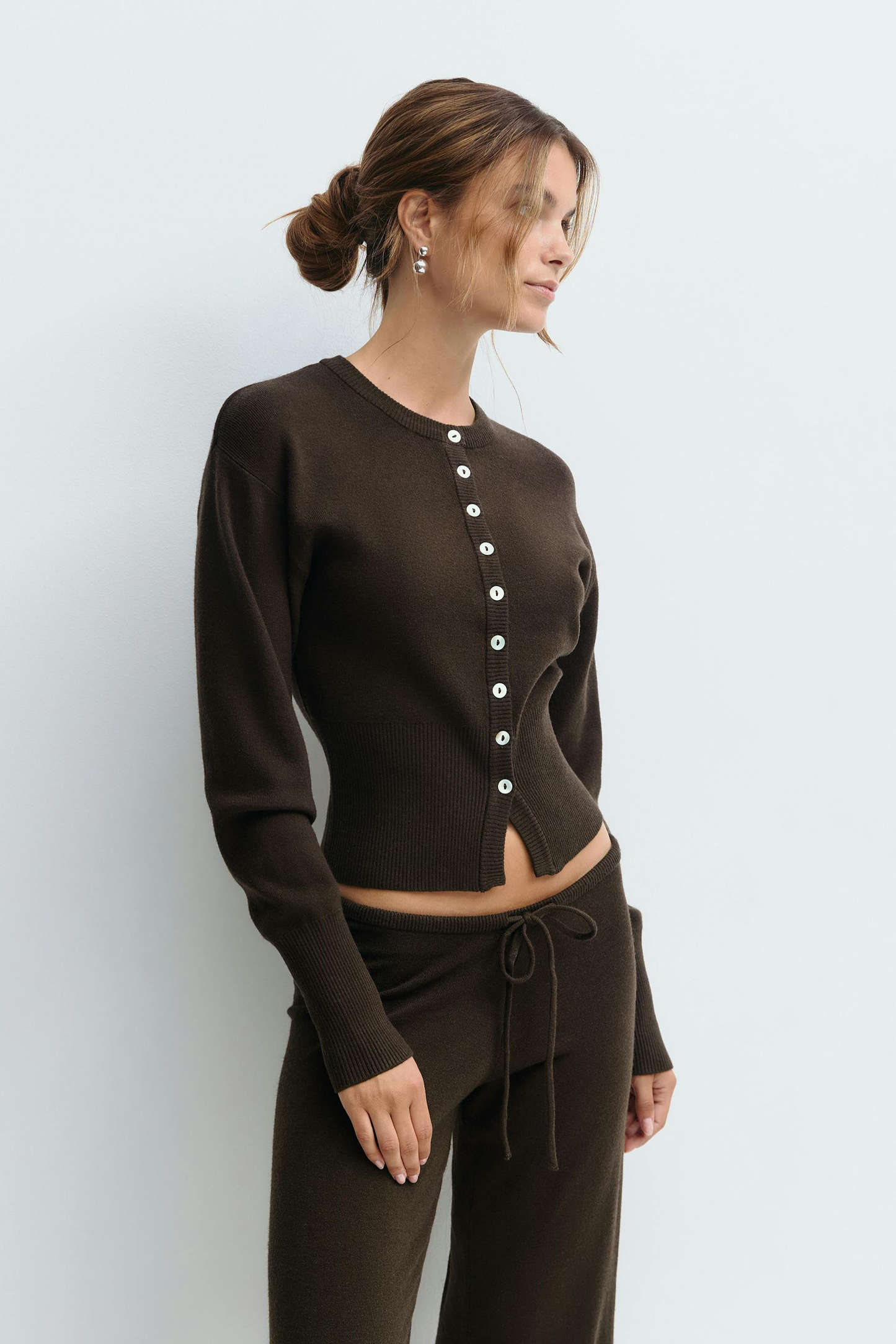 Solara – Luksusowy dzianinowy komplet z krótkim topem