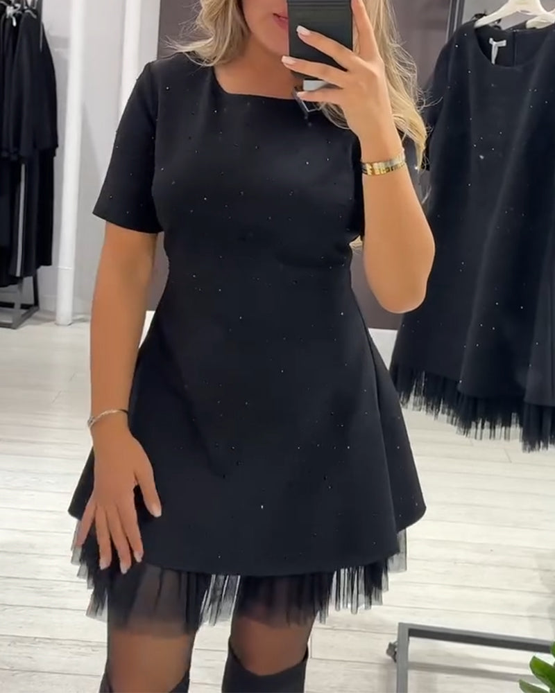 Zephira – Elegancka sukienka patchworkowa